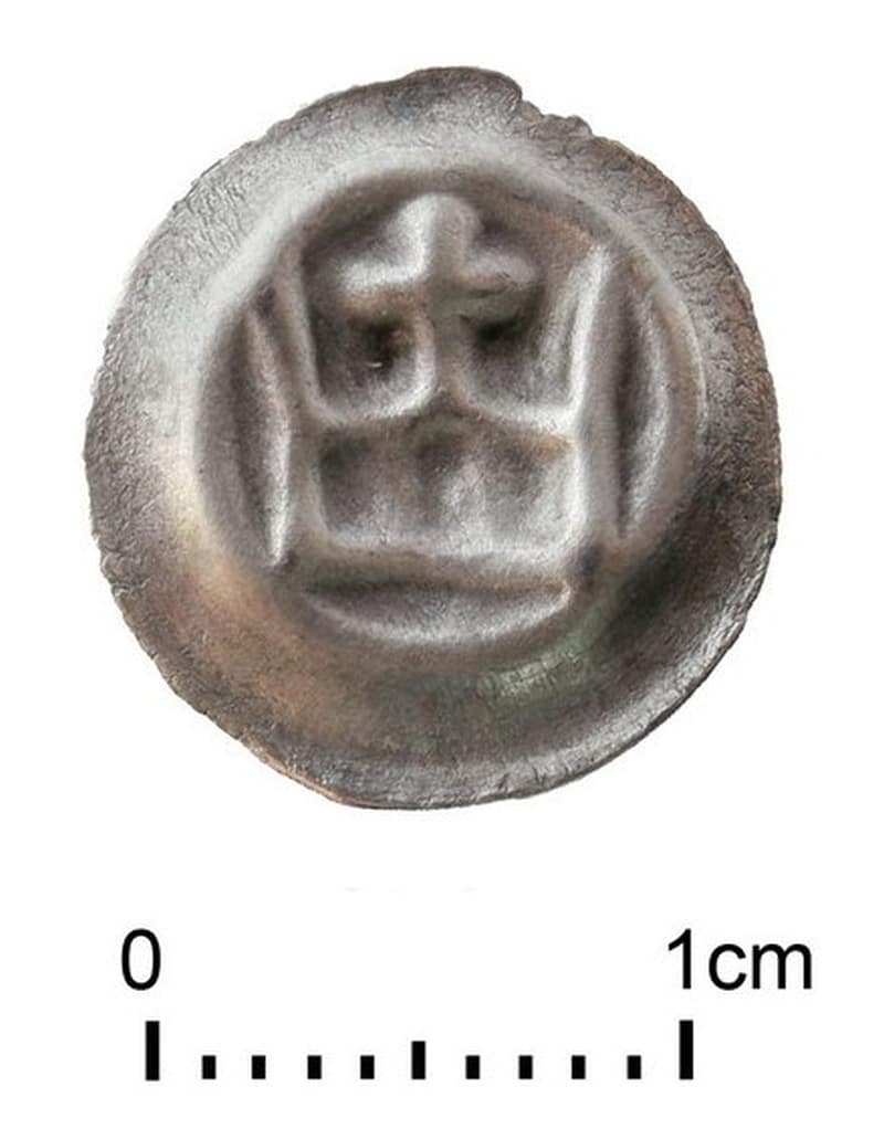 001DN